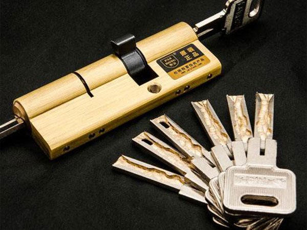 平罗24小时上门开锁公司