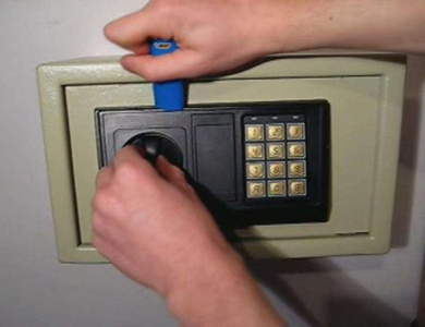 平罗24小时上门开锁公司